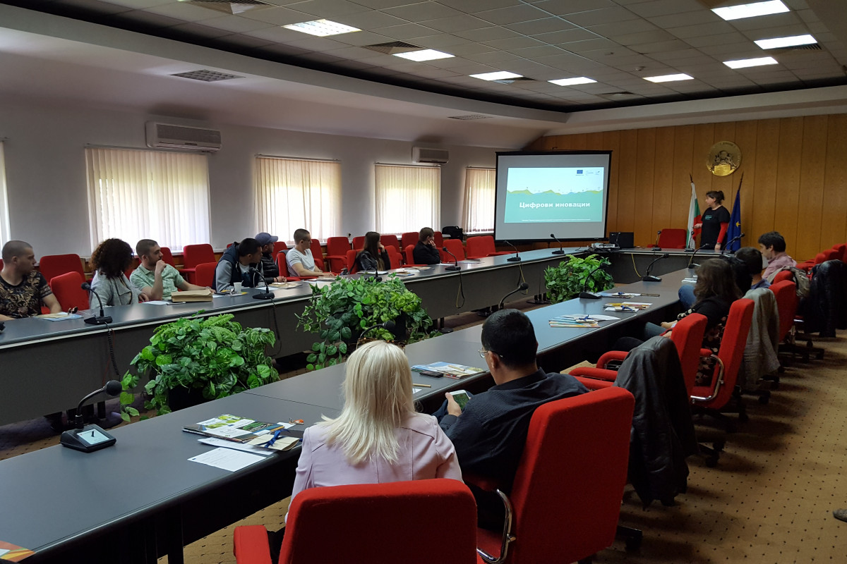 Интерактивен семинар "Модерният фермер" в Икономически университет, гр. Варна